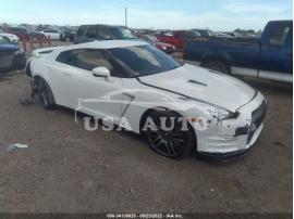 NISSAN GT-R PREMIUM 2016