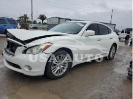 INFINITI M35 H 2012