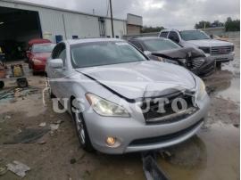 INFINITI M35 H 2012