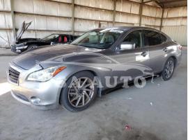INFINITI M35 H 2012