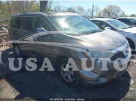 NISSAN QUEST SV 2014