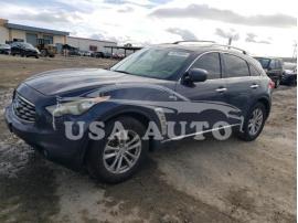 INFINITI FX35 2011