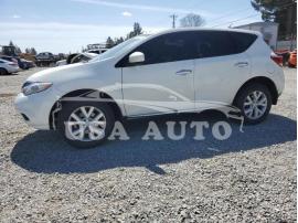 NISSAN MURANO S 2013