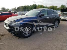 INFINITI FX37 2013
