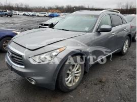 INFINITI FX37 2013