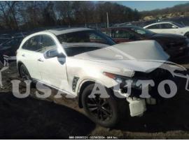INFINITI FX37   2013