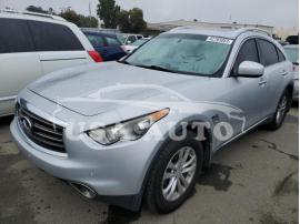INFINITI FX37 2013