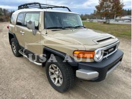 TOYOTA FJ CRUISER 2014