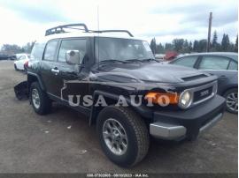 TOYOTA FJ CRUISER 2012