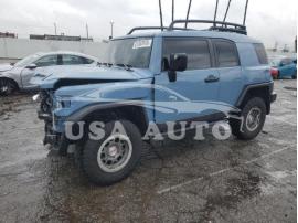 TOYOTA FJ CRUISER 2014