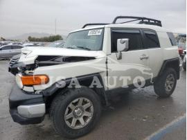 TOYOTA FJ CRUISER 2014
