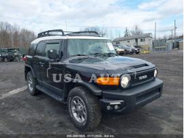 TOYOTA FJ CRUISER 2012