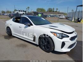 KIA STINGER GT-LINE 2021