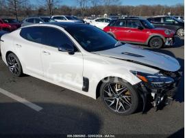 KIA STINGER GT-LINE 2022
