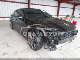 KIA STINGER GT1 2018