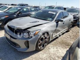 KIA STINGER GT 2019