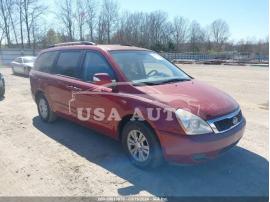 KIA SEDONA LX 2012