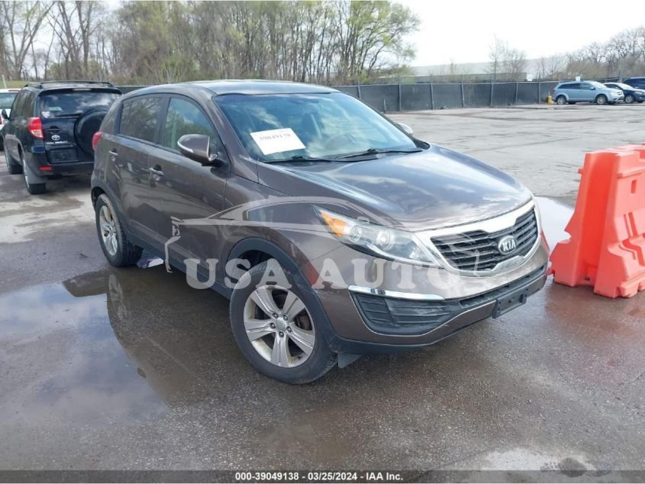 KIA SPORTAGE LX 2013