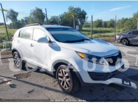 KIA SPORTAGE LX 2016