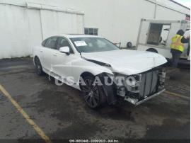 VOLVO S90 PLUS BRIGHT THEME 2023