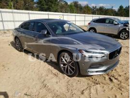 VOLVO S90 T5 MOM 2018