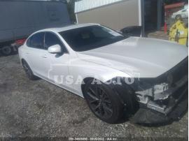 VOLVO S90 MOMENTUM 2018