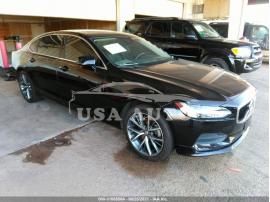 VOLVO S90 MOMENTUM 2018