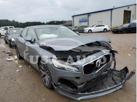 VOLVO S90 T5 MOM 2018