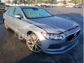 VOLVO S90 T5 MOM 2018