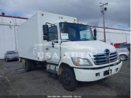 VOLVO S90 T5 MOM 2018