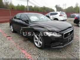 VOLVO S90 MOMENTUM 2018