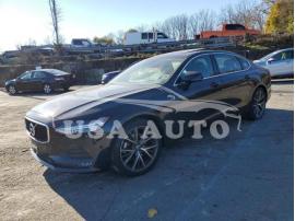 VOLVO S90 T5 MOM 2018