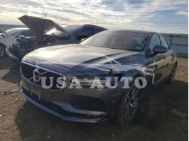 VOLVO S90 T5 MOM 2018