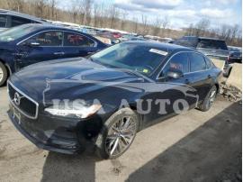VOLVO S90 T5 MOM 2018