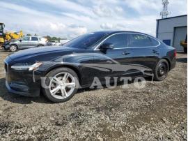 VOLVO S90 T5 MOM 2018