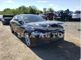 VOLVO S90 T5 MOM 2018