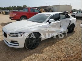VOLVO S90 T5 MOM 2018