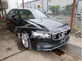 VOLVO S90 T5 MOM 2018