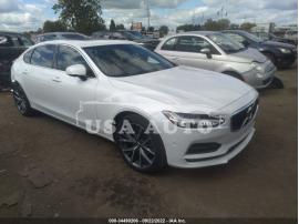 VOLVO S90 MOMENTUM 2018