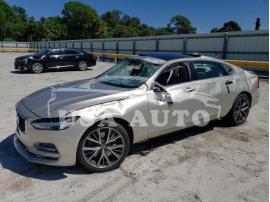 VOLVO S90 T6 MOM 2018