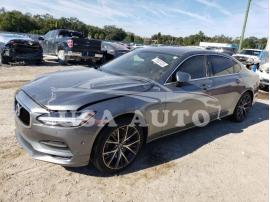 VOLVO S90 T6 MOM 2018