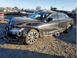 VOLVO S90 T6 MOM 2020