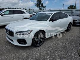 VOLVO S90 T6 OCE 2020
