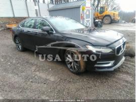 VOLVO S90 MOMENTUM 2018