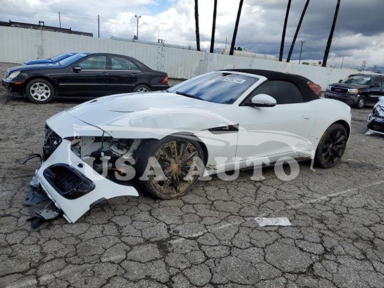 JAGUAR F-TYPE R 2021