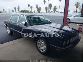 JAGUAR XJ8 VANDEN PLAS 2001