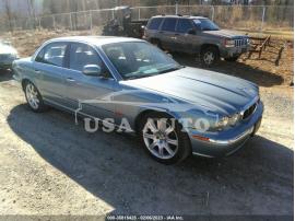 JAGUAR XJ8 2004