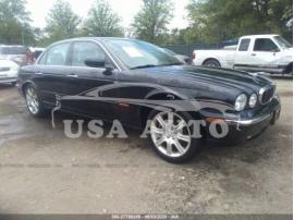 JAGUAR XJ8 2004