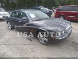 JAGUAR XJ8 2005