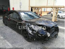 BENTLEY FLYING SPUR V8 2015